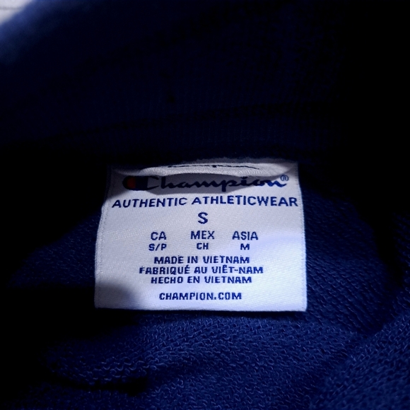 Champion | Women's Navy mini Skirt - Picture 5 of 8